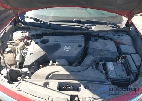 2015 Nissan Altima 2.5 S from USA, damaged, VIN 1N4AL3AP1FN877381